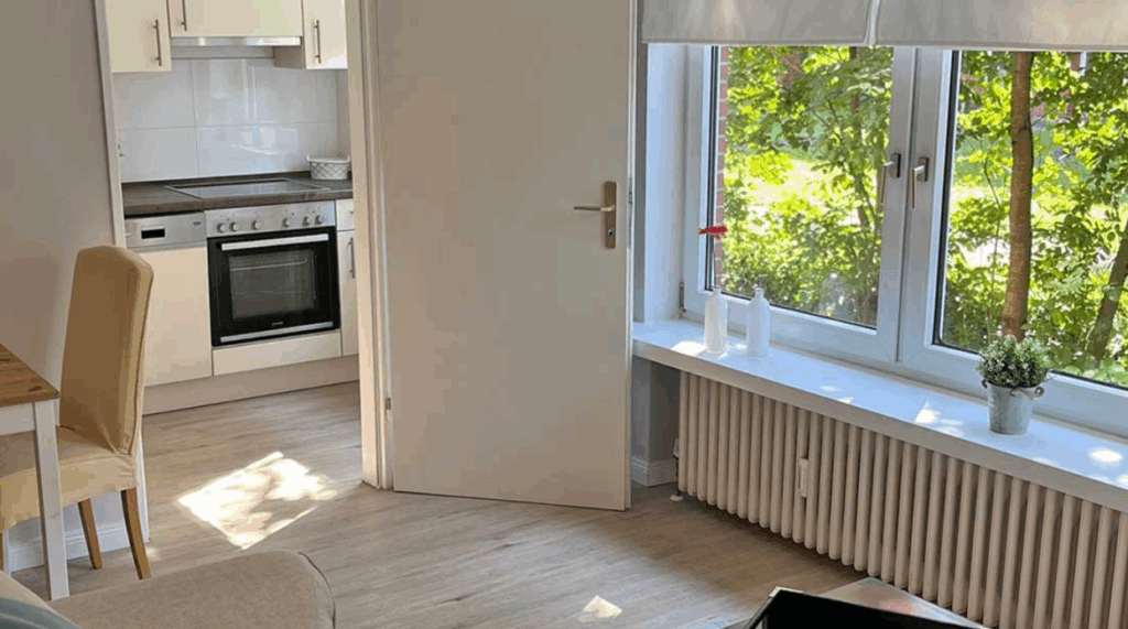 Wohn- und Schlafzimmer
