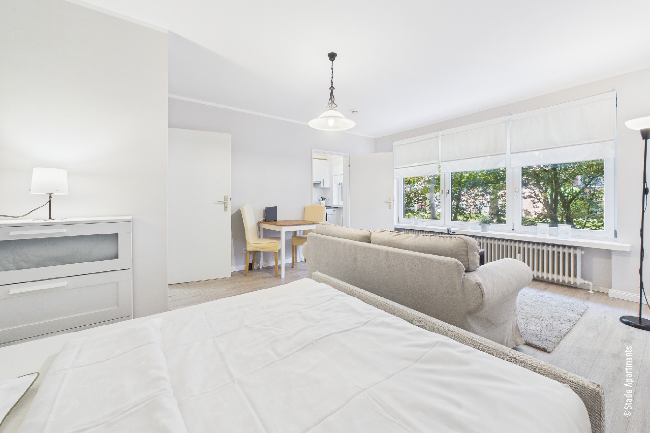 Wohn- und Schlafzimmer