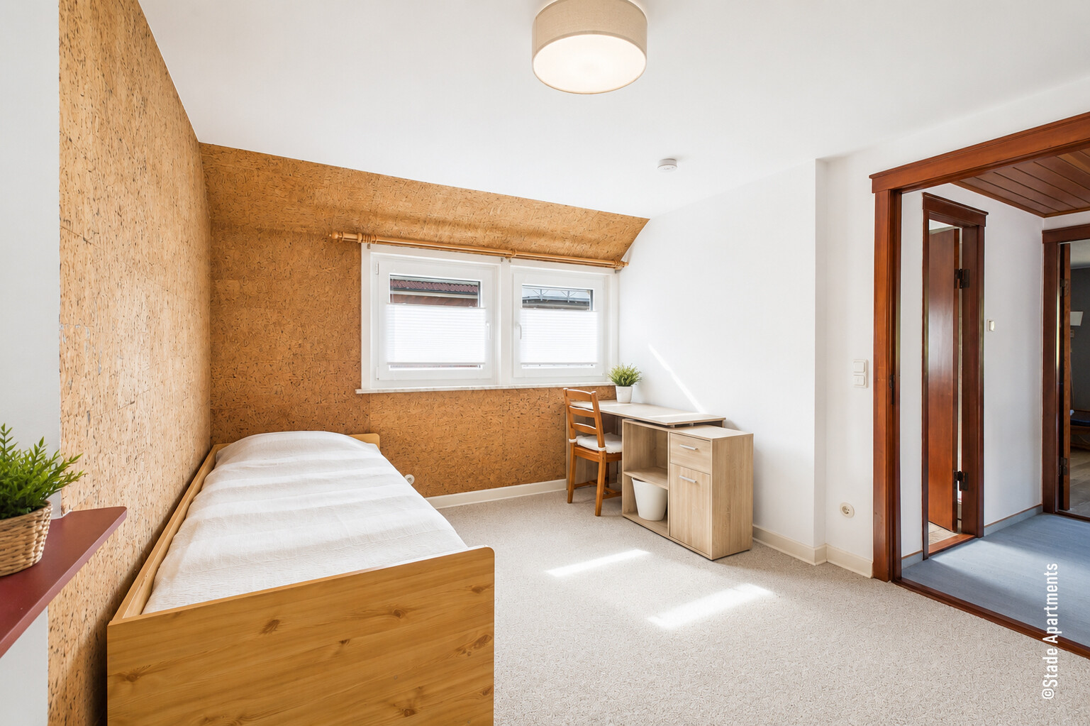 2. Schlafzimmer
