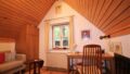 Arbeits- und TV-Zimmer
